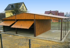 Garąż blaszany z wiatą 9x5